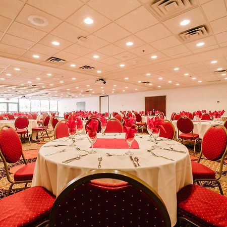 Radisson Hotel St Paul Downtown 세인트폴 외부 사진