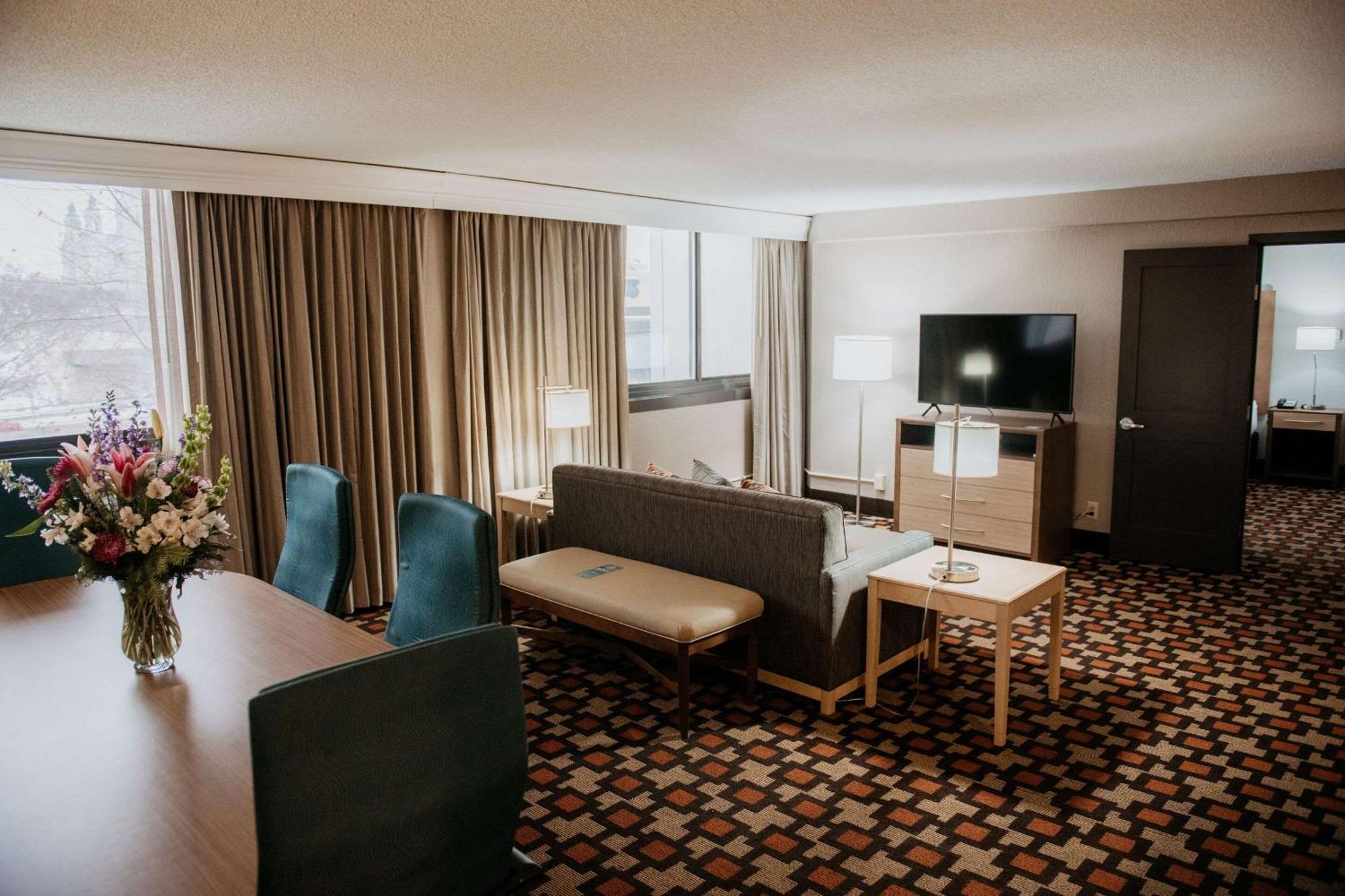 Radisson Hotel St Paul Downtown 세인트폴 외부 사진